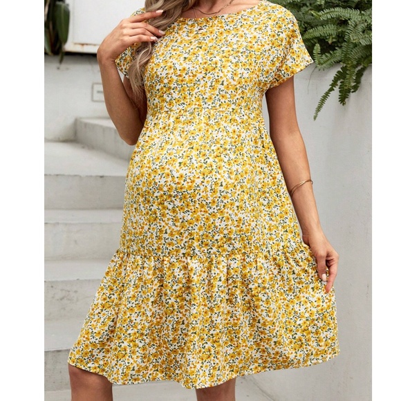 Maternity Floral Print Short Sleeve Mini Dress - Picture 3 of 4